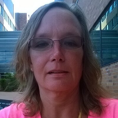 Profile Picture of Rose Wiggins (@WiggiR) on Twitter