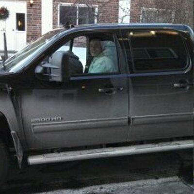 Profile Picture of Cameron Goble (@6289f5a0c237492) on Twitter