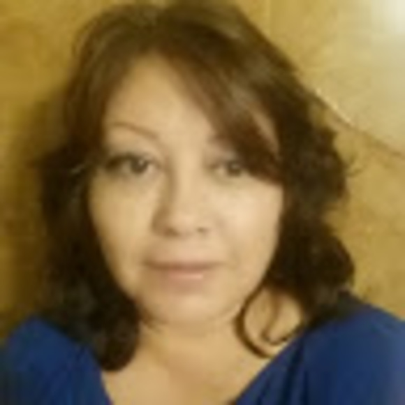 Profile Picture of Luz maria Barrientos (@rmarialuz3065) on Poshmark