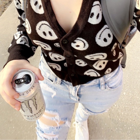 Profile Picture of Abbey Hullinger (@abbey_hullinger) on Poshmark