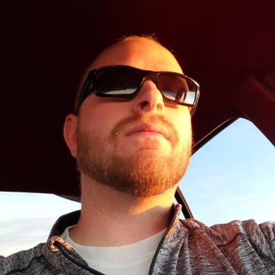 Profile Picture of Aaron Zeller (@AJHammer2324) on Twitter