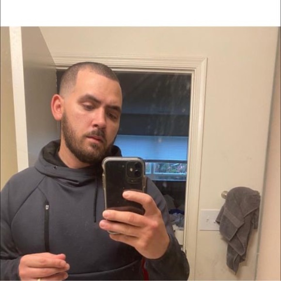 Profile Picture of James Tibbitt (@jtibbitt94) on Poshmark