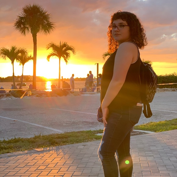 Profile Picture of Jasmine Shepard (@theyadorejaz) on Poshmark