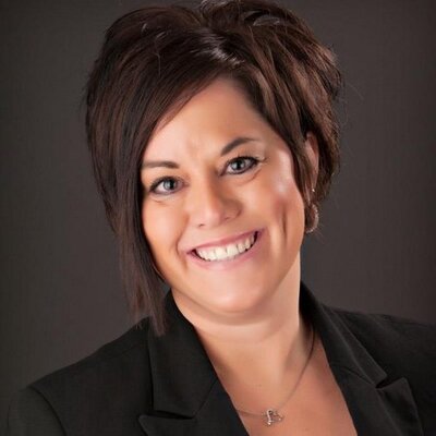 Profile Picture of Bobbi Jeffries (@bobbi_jeffries) on Twitter