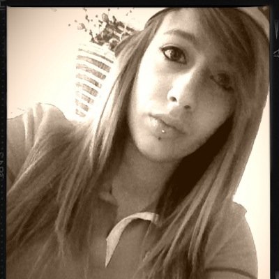 Profile Picture of Babzz (@sonia_renaud) on Twitter