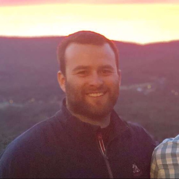 Profile Picture of Patrick Loughran (@ploughran21) on Poshmark