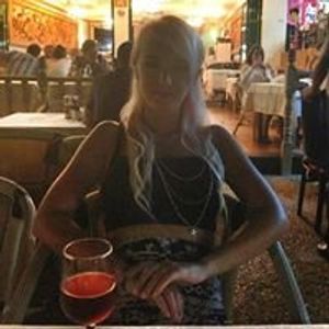 Profile Picture of Sarah Reilly (@yllierharas) on Myspace