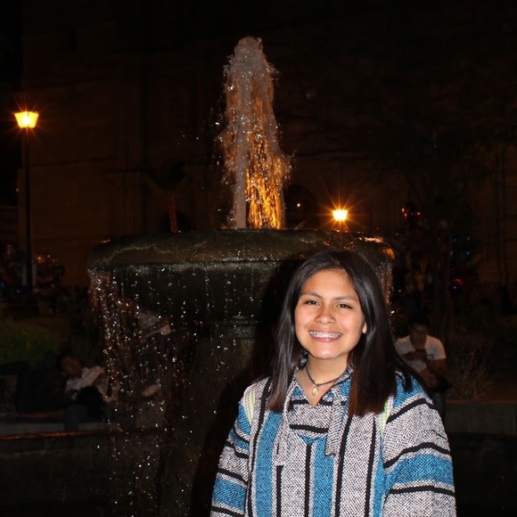 Profile Picture of Cecilia Carlos montesinos (@ceciliacarlo441) on Poshmark