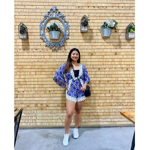 Profile Picture of Angie Fillomena (@angiefillomena) on Poshmark