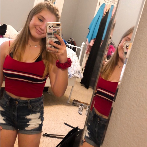 Profile Picture of Katelyn Dalton (@katelyntessss) on Poshmark