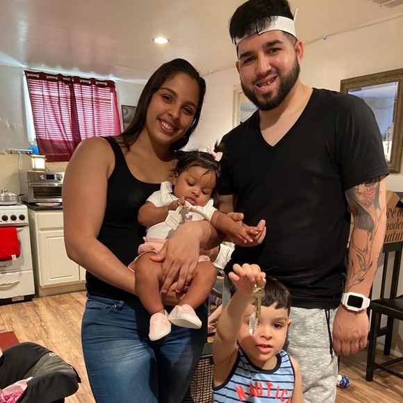 Profile Picture of Steven Caraballo (@stevencaraballo) on Poshmark