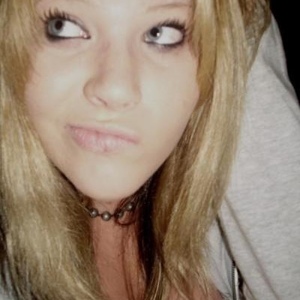 Profile Picture of Angie Bowman (@blondee14) on Myspace