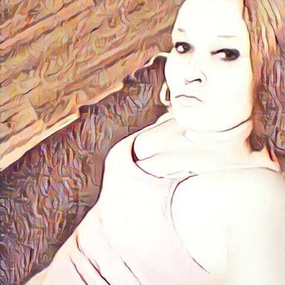 Profile Picture of Diana Crathers (@banshee84) on Poshmark