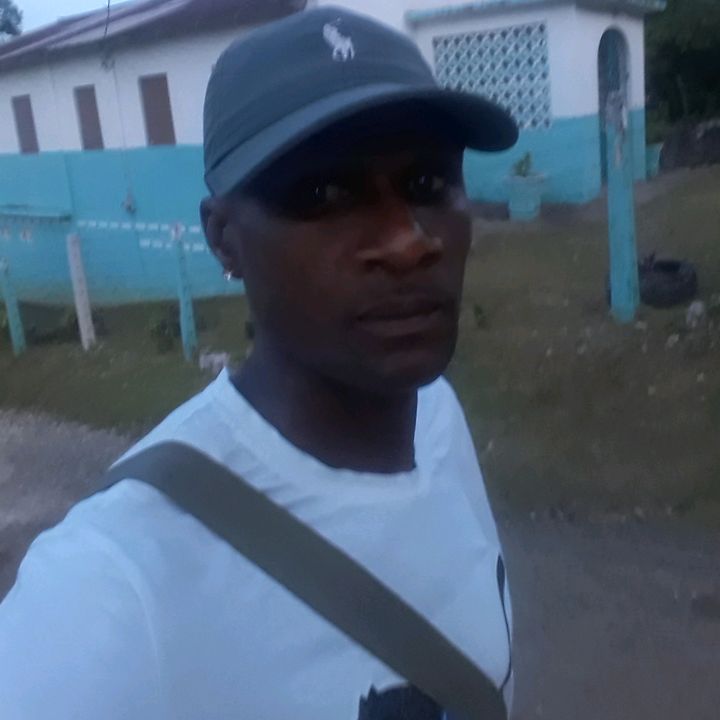 Profile Picture of Dwayne rose (@dwaynerose5) on Tiktok