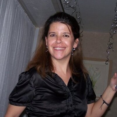 Profile Picture of Amanda Townsend (@Latinolady) on Twitter