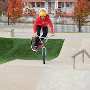 Profile Picture of Kevin Swinimer (@MrBlacknight96par) on Youtube