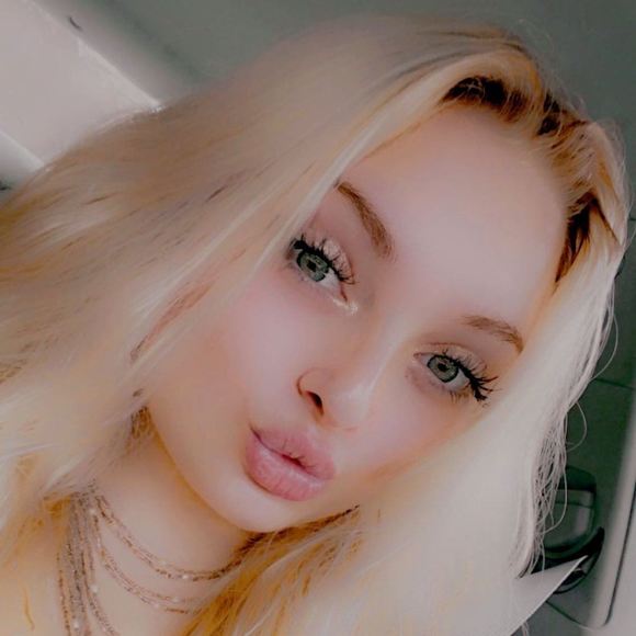 Profile Picture of Missy Kappes (@missykappes) on Poshmark