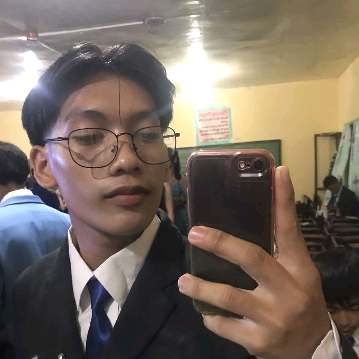 Profile Picture of jeffrey_sison29 (@b_zero08) on Tiktok