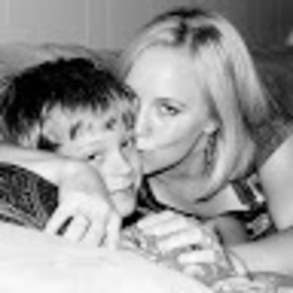 Profile Picture of Britt Patterson (@pinkbaseballs) on Poshmark