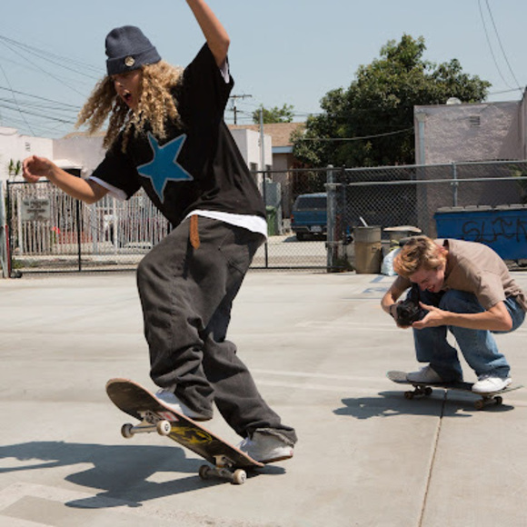 Profile Picture of Jayden Jayden (@jaydenjayden406) on Poshmark