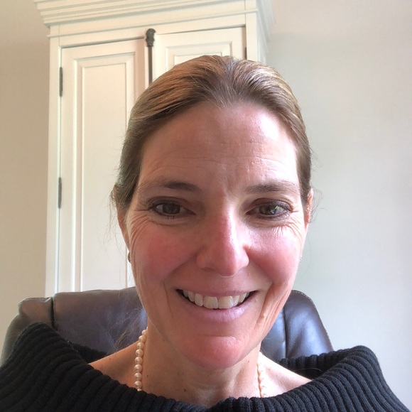 Profile Picture of Michaelanne Pelleya (@mpelleya) on Poshmark