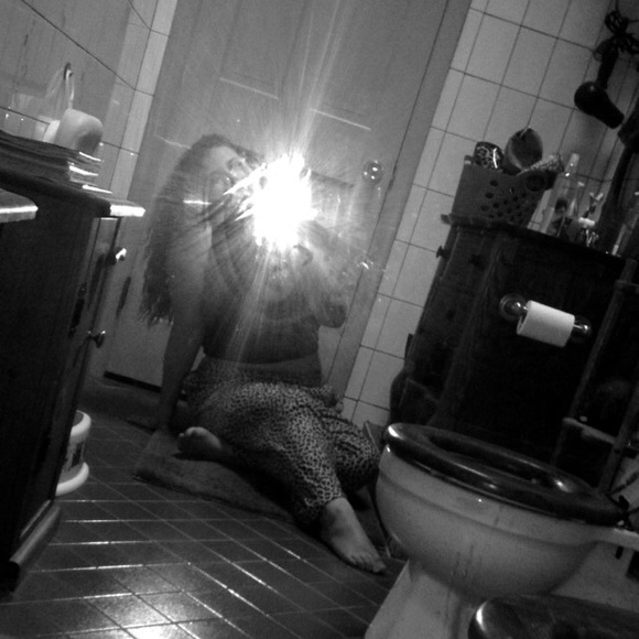 Profile Picture of Mariah Kramer (@babyyyriahhh) on Poshmark