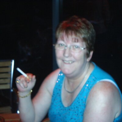 Profile Picture of RHONDA MYLES (@UNIQUEZ53) on Twitter