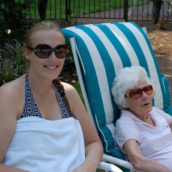 Profile Picture of Michelle Krstic (@michkrstic) on Poshmark