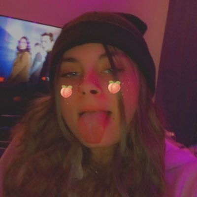 Profile Picture of Autumn Andrea Hansen (@the_gay_onee) on Twitter