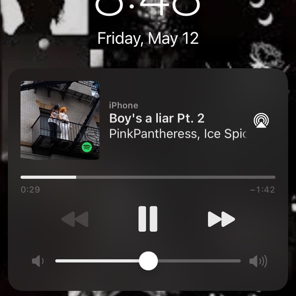 Justine Loxton - Poshmark Profile Picture of Justine Loxton (@jloxton9) on Poshmark