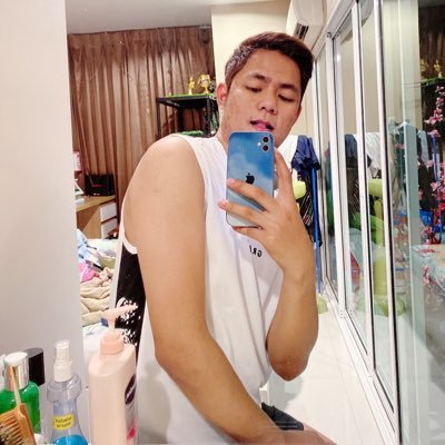 Profile Picture of Wittaya. Chairerk (@WChairerk) on Twitter