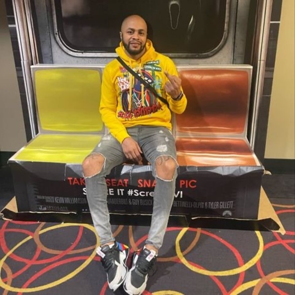 Profile Picture of Troy Lucas (@troylucas999) on Poshmark