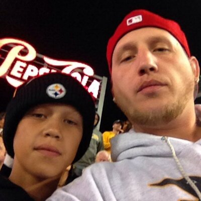 Profile Picture of Joshua Vanhooser (@hooser062) on Twitter