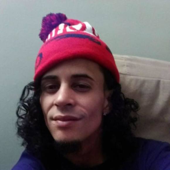 Profile Picture of Tony Hernandez (@tonyhernande341) on Poshmark
