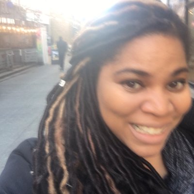 Profile Picture of Corin Wilson (@saltymoonbounce) on Twitter