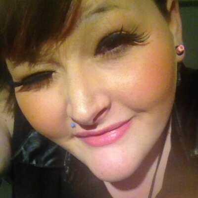 Profile Picture of Jodi Ann Giles (@cheeseybeans01) on Twitter