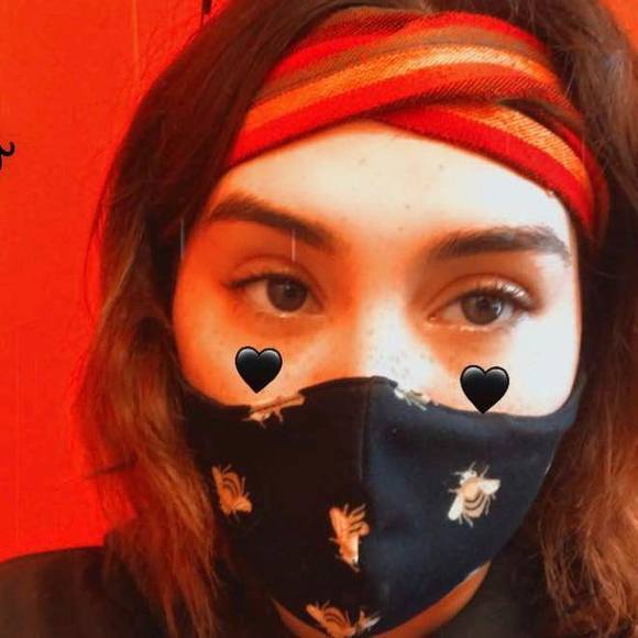 Katie Lee - Poshmark Profile Picture of Katie Lee (@bloodvampire820) on Poshmark