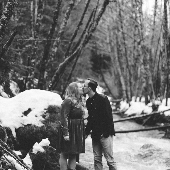 Profile Picture of Alexa Visscher (@lexyloo2) on Poshmark