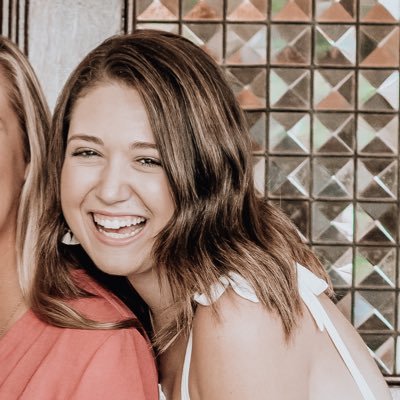 Profile Picture of Natalie Siegman (@natsiegman) on Twitter
