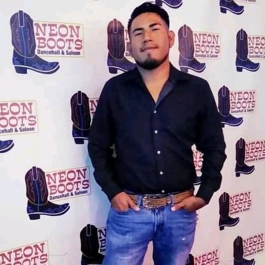 Profile Picture of luisbenavides264 (@luisbenavides264) on Tiktok