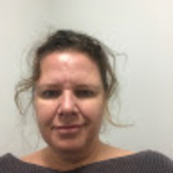 Profile Picture of Kelly Moncus (@kellymoncus) on Poshmark