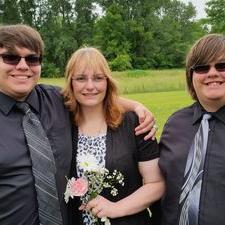 Profile Picture of Kim Marlow Johnsonon Twitter