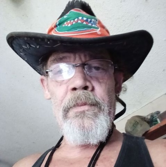 Steven Triestram - Poshmark Profile Picture of Steven Triestram (@steventriestram) on Poshmark