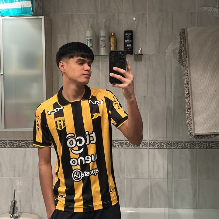 Profile Picture of Jonathan Hidalgo (@jona_ahx) on Tiktok