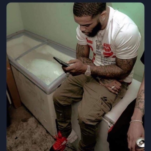 Profile Picture of Lamont Thomas (@lamont_thomas) on Poshmark