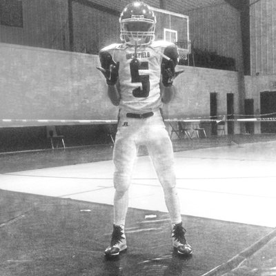 Profile Picture of Evan Lester (@evan_les_99) on Twitter