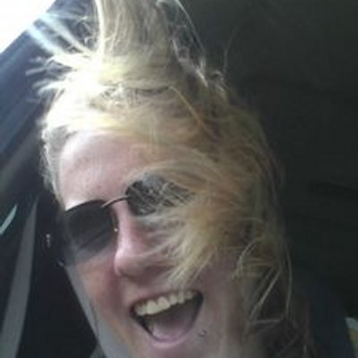 Profile Picture of Amber Samson (@divinedancer24) on Twitter