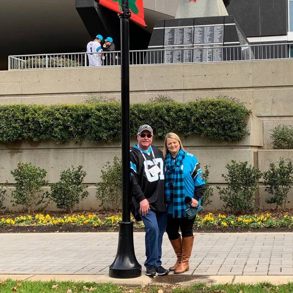 Profile Picture of Lisa Kennedy (@lisakennedy901) on Poshmark