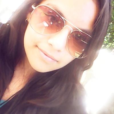 Profile Picture of Stephanie Moo (@moo_stephanie) on Twitter