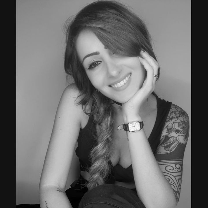Profile Picture of   La mia vita riassunta... 😂... (@ericaamelliadimaio) on Tiktok